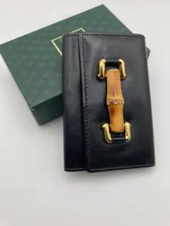 GUCCI キーケース GGエンボス ウェブストライプ - メルカリ
