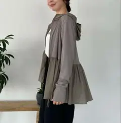 【VERY×UNFILOコラボ】ペプラムフーディラッシュガード アンフィーロ