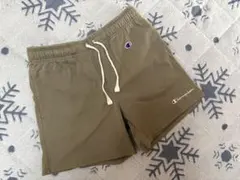 Champion ショートパンツ カーキ　レディース