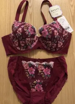 Item thumbnail for item 3bd28bc0-8c71-4a46-a6ca-52e917fef95c