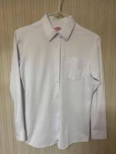 ホワイト 長袖シャツ フロントポケット付き　男女兼用