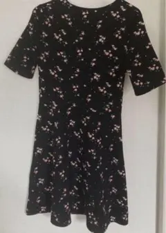 H＆M 花柄 ミニワンピース