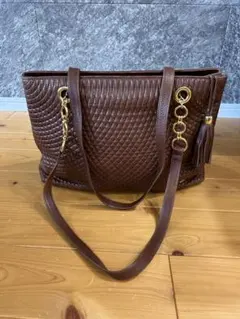 【美品】BALLY ヴィンテージ ラムスキン 巾着ショルダーバッグ キルティング 美品】BALLY ヴィンテージ ラムスキン 巾着ショルダーバッグ