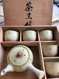 2166 志野焼　荘山窯　紅志野　茶器セット　急須1客　湯呑5客　未使用 2166 志野焼 荘山窯 紅志野 茶器セット 急須1客 湯呑5客 未使用 - メルカリ