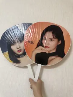 K-POP MOMO うちわ