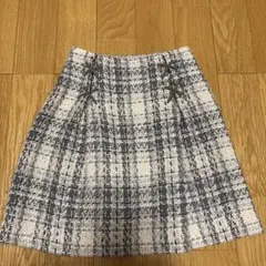 【MAJESTICLEGON】ツイードチェック柄ミニスカートのサムネイル