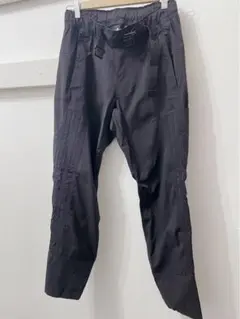 adidas ブラック パンツ