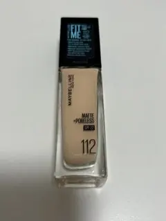 Maybelline Fit Me リキッドファンデーション 112
