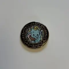 ディズニー　金バッチ24金　ダンボ