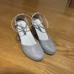 シルバー グリッター ヒールパンプス