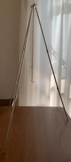 Item thumbnail for item f1081656-9187-4bc8-bfe7-618b32a58222