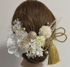ホワイト　ドライフラワー髪飾り　成人式髪飾り　卒業式髪飾り　結婚式髪飾り