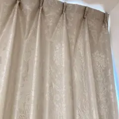 美品❣️エレガント　ベージュ　ドレープカーテン　ダマクス柄　アンティーク調　上品