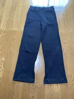 Item thumbnail for item fbadf482-3c7c-4ae5-b9f6-01bee4450c85