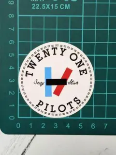 トゥエンティ・ワン・パイロット直筆サイン入り超大型写真…アメリカロックバンド 2025年最新】twENty one pilotsの人気アイテム - メルカリ