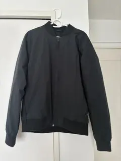 【極美品】Abercrombie & Fitch ブラック ジャンパー