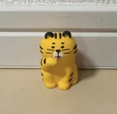 デコレ コンコンブル 猫寄りの虎 ぺろぺろ