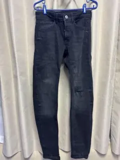 ZARA ブラック スリムフィット デニム　サイズS