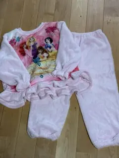 ディズニープリンセス　パジャマ上下110cm(88)