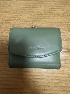 niko and グリーン 三つ折り財布