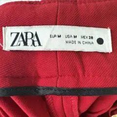 ZARA 赤　ボトムスのサムネイル