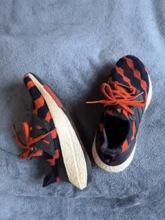 adidas Marimekko x Ultraboost 22のサムネイル