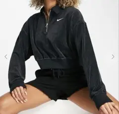 【NIKE】クロップド ベロアトップス ハーフジップ ブラック S