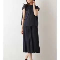 NATURAL BEAUTY BASIC セットアップ ネイビー Mサイズ