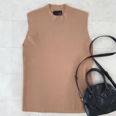 ✨美品✨ヤマダヤ　スコットクラブ系列　グランターブル　ノースリーブニット　春夏のサムネイル