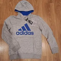 ☆新品☆ 160 アディダス　トレーナー　パーカー　160センチ adidas