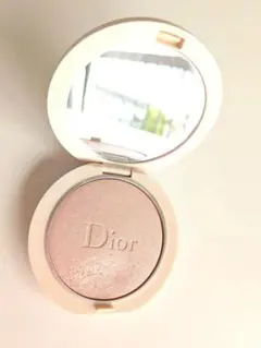 Dior ディオールスキン フォーエヴァー クチュール ルミナイザー 02
