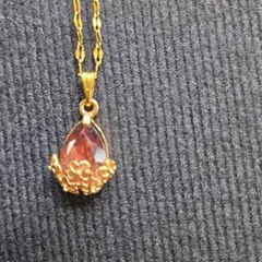 ゴールドペンダントネックレス