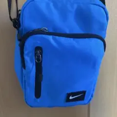 NIKEショルダーバッグのサムネイル