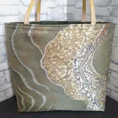 Item thumbnail for item 2becfd8e-5dc5-4914-b7fb-9692899e3f32