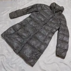 ユニクロ　ダウンコート黒/白柄 ロング　XL