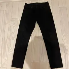 UNIQLO 黒 スキニーデニム