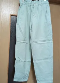 ミントグリーン　レディースパンツ　Lサイズ