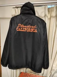 Standard California フード付きナイロンジャケット