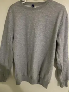 グレー クルーネック トレーナー