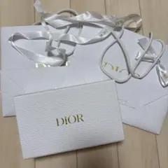 2026年最新】dior 空箱の人気アイテム - メルカリ