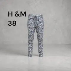 H&M 花柄 カジュアルパンツ 38のサムネイル