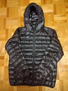 【Mサイズ】UNIQLO ユニクロ　ウルトラライトダウンジャケット パーカー