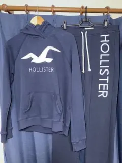 Hollister ネイビー パーカーとスウェットパンツ セット