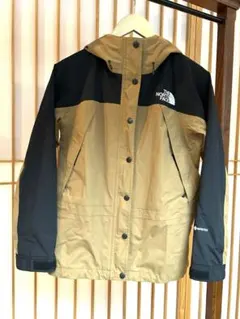 ノースフェイス　ゴアテックス