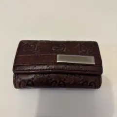 GUCCI ブラウンレザーキーケース
