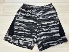Nike Dri-FIT 迷彩柄ショートパンツ M