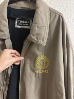 古着　ヴェルサーチアウター