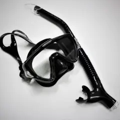 TUSA・ヴィジオウノ・ブラックシリコンBK・マスク・スノーケルセット 新品