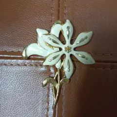 Monet ビンテージブローチ 花