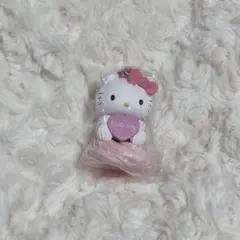 サンリオキャラクターズ ホイップクリームマスコット【ハローキティ】